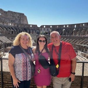 Meet your Posher, Toni